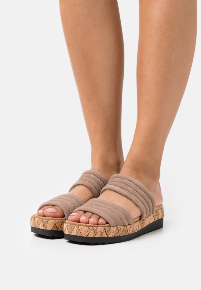 Sandales T-bar Gabor | Homard Exclusif